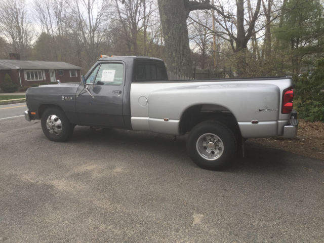1986 Dodge Ram 3500 Cab & Chassis