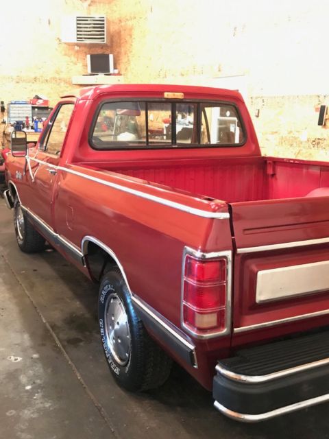 1986 Red Dodge Other Pickups short wheel base