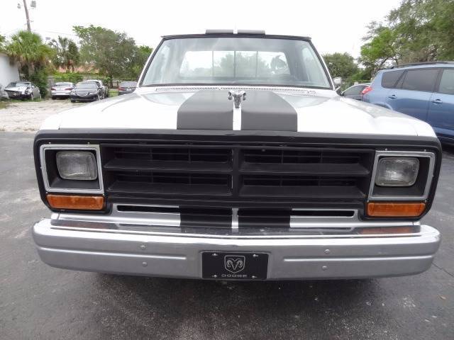 1986 Silver Dodge Ram 1500 Pickup Truck