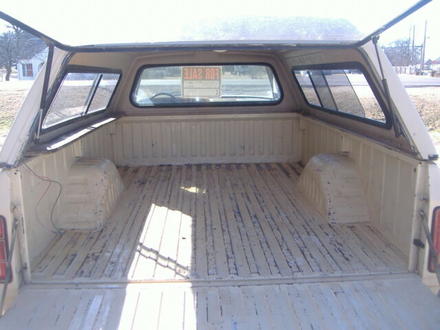 1986 beight Dodge Ram 1500 Extended Crew Cab Pickup