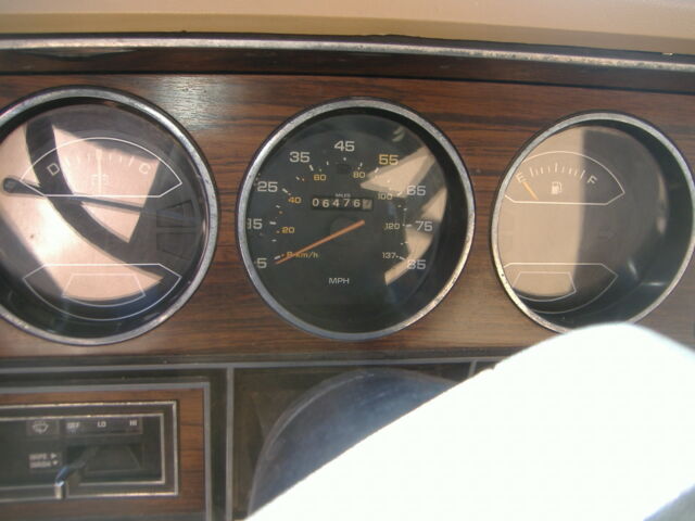 1986 beight Dodge Ram 1500 Extended Crew Cab Pickup