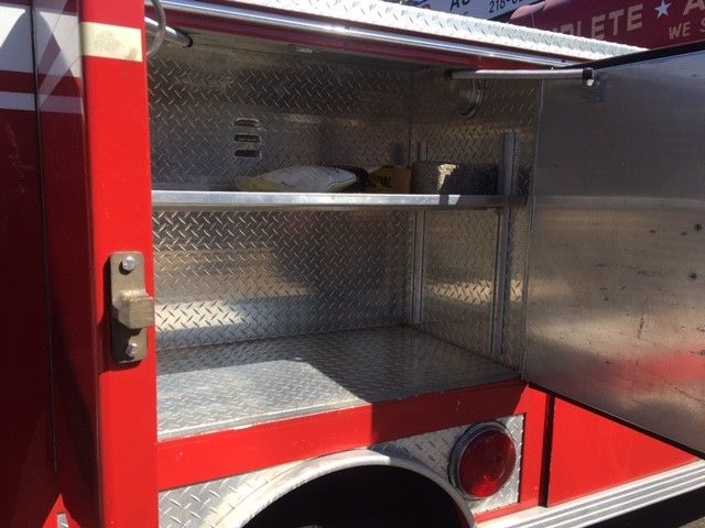 1986 Red Ford F-550 Light Rescue/Utility Truck