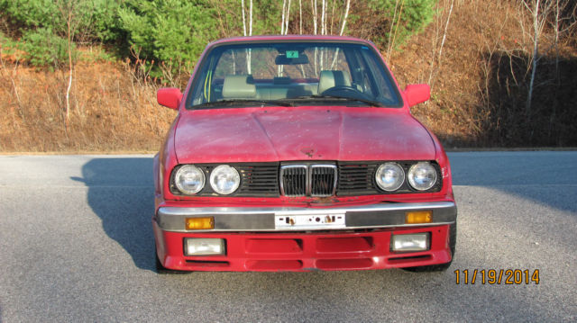 1986 Red BMW 3-Series Coupe