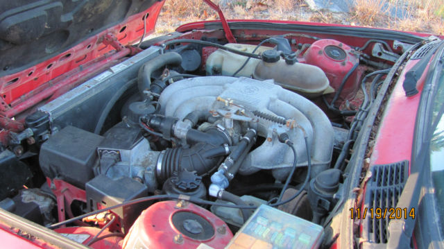 1986 Red BMW 3-Series Coupe