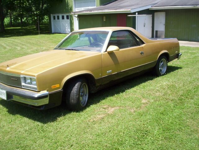 1986 GOLD AND BROWN Chevrolet El Camino CAR/PU
