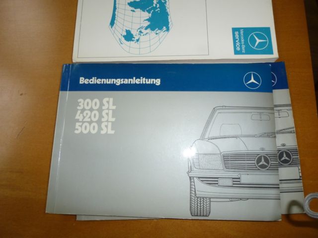 1986 White Mercedes-Benz SL-Class Convertible