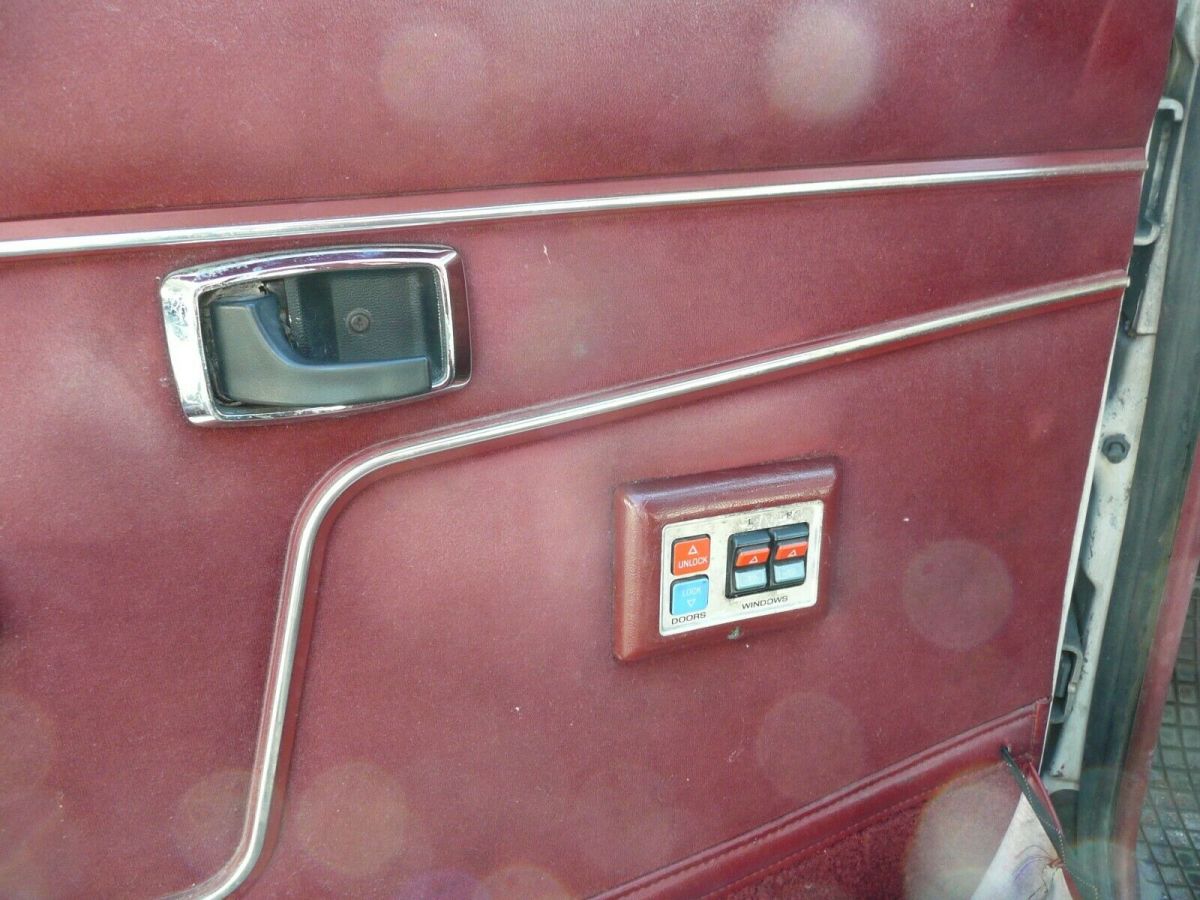 1986 White Ford Ranger Extended Cab Pickup