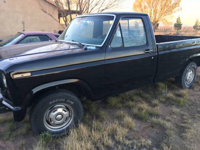 1986 Black Ford F-150 Standard Cab Pickup