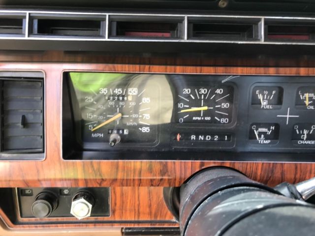 1986 White Ford F-250 Extended Cab Pickup