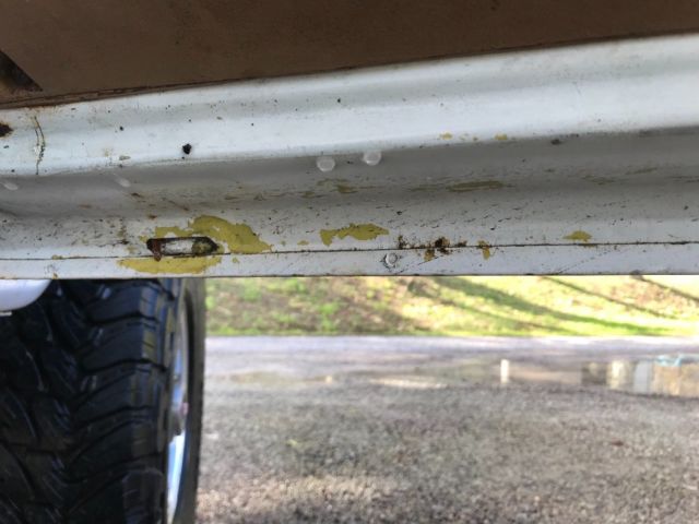 1986 White Ford F-250 Extended Cab Pickup