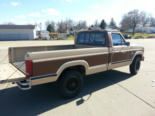 1986 Brown Ford F-250 TRUCK