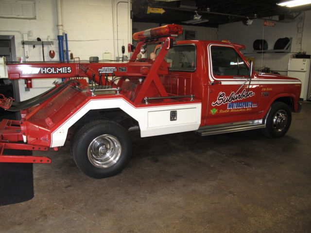 1986 Red Ford F-350