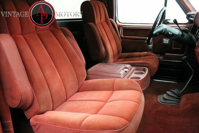 1986 Black Ford Bronco --