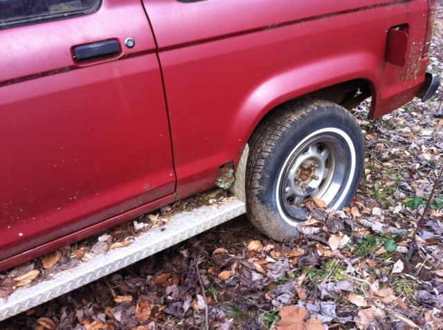 1986 Red Ford Bronco II