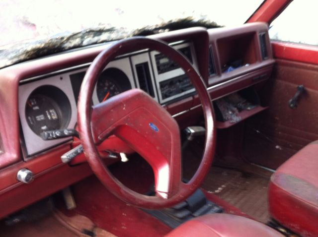 1986 Red Ford Bronco II