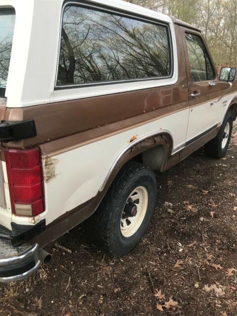 1986 Ford Bronco Wagon