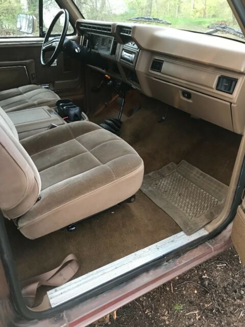 1986 Ford Bronco Wagon