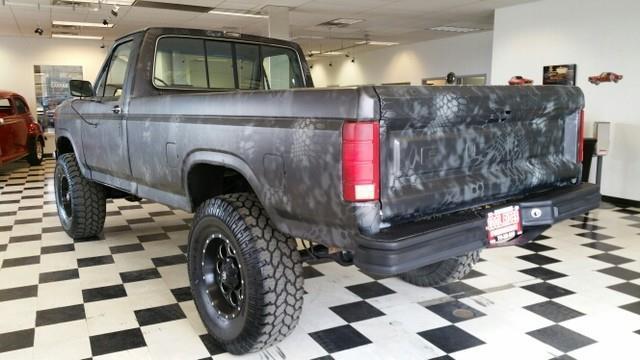 1986 Black Ford F-150 Crew Cab Pickup