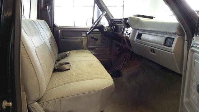 1986 Black Ford F-150 Crew Cab Pickup