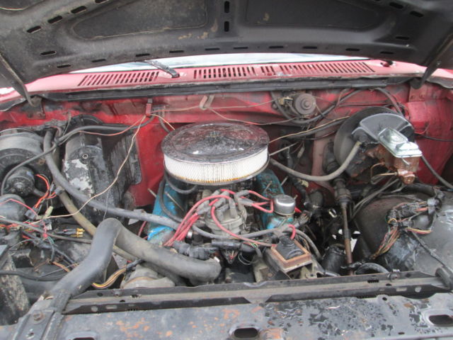 1986 Red Ford F-150 Flare Side Pickup