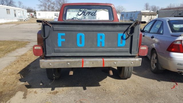 1986 Red Ford F-150 Flare Side Pickup