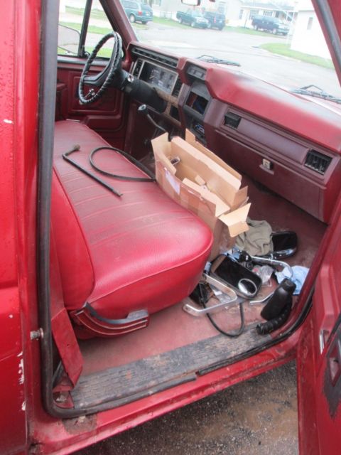 1986 Red Ford F-150 Flare Side Pickup