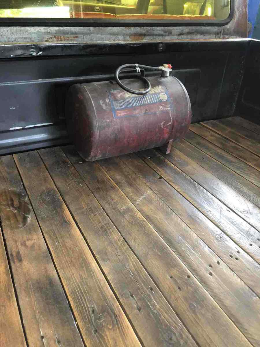 1986 Orange Ford F-150 Pickup