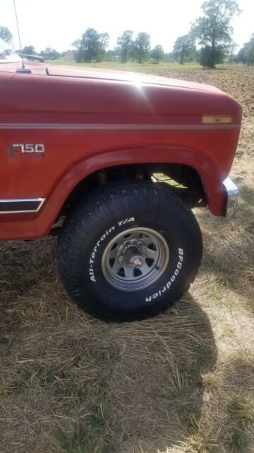 1986 Red Ford F-150 Pickup