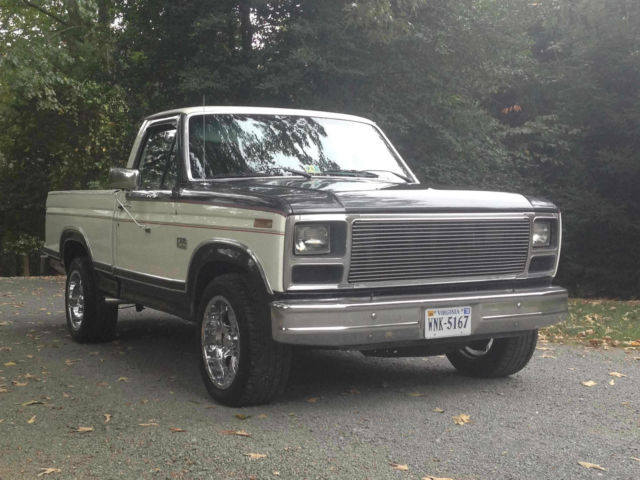 1986 White Ford F-150