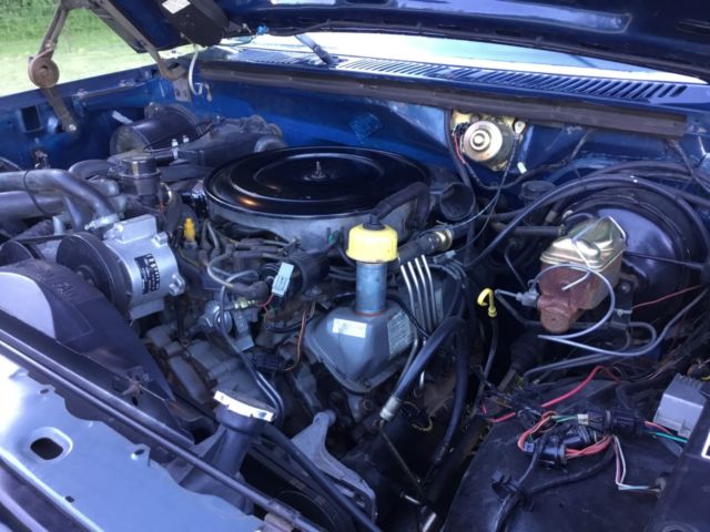 1986 Blue Ford F-250 Extended Cab Pickup