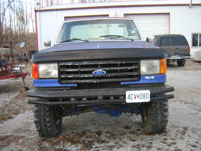 1986 Blue Ford F-250