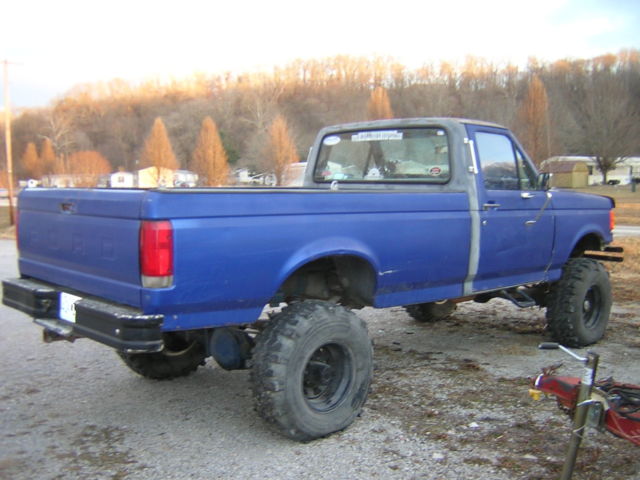 1986 Blue Ford F-250