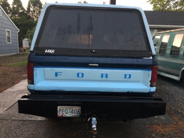 1986 Blue Ford F-250