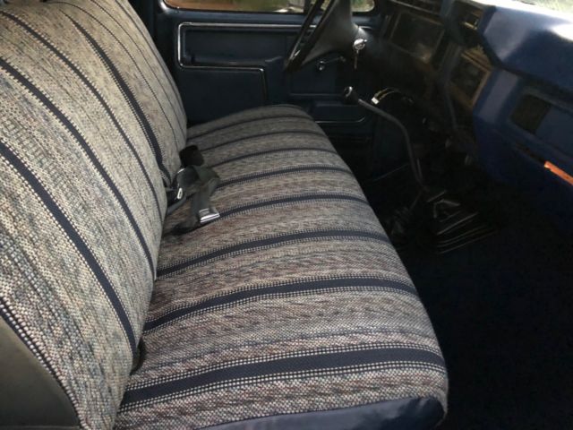 1986 Blue Ford F-250