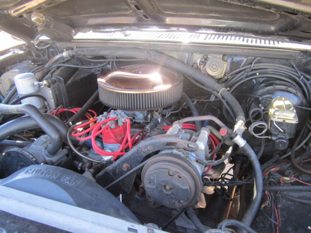 1986 Black Ford F-250 Standard Cab Pickup