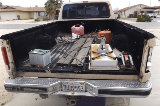 1986 Brown Ford F-250 Extended Cab Pickup