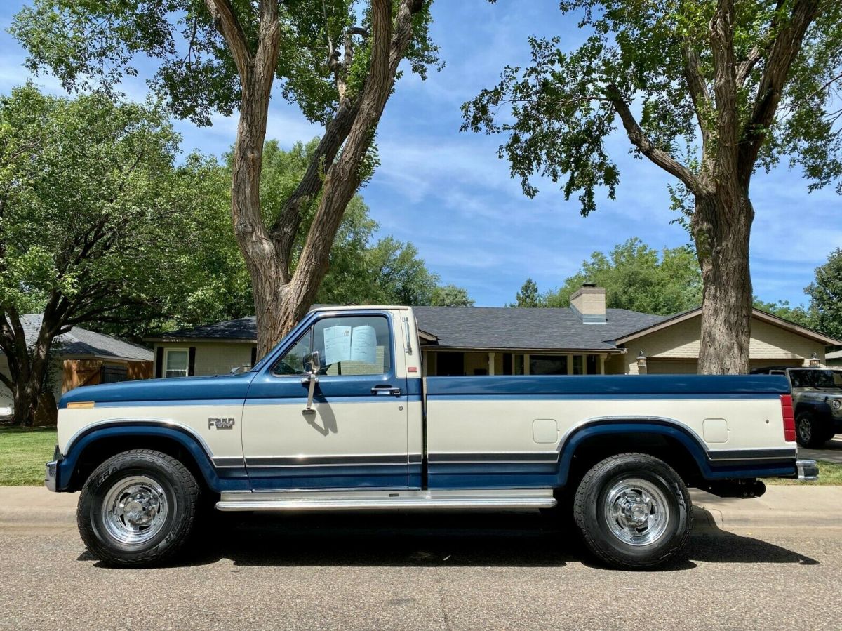 1986 Blue Ford F-250 Standard Cab Pickup