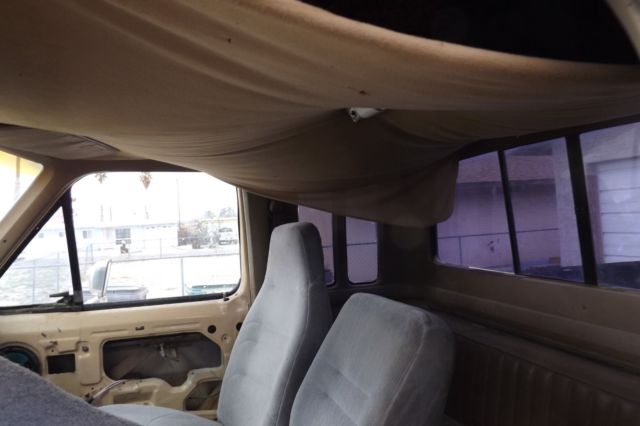 1986 Camel Ford F-250 Extended Cab Pickup