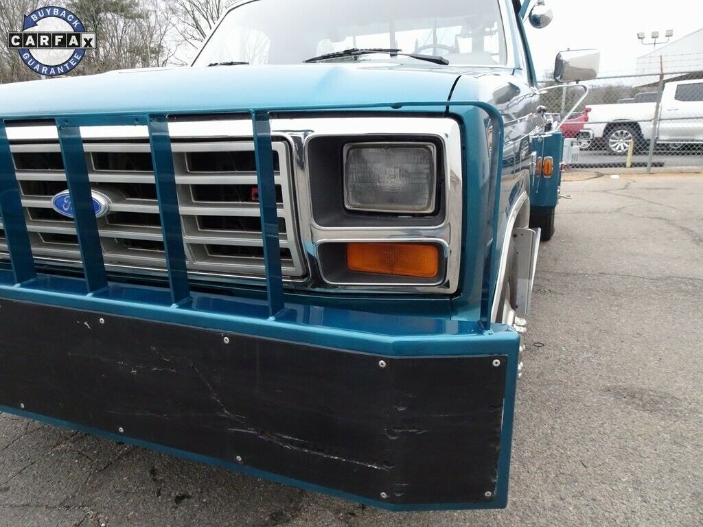 1986 -- Ford F-350 --