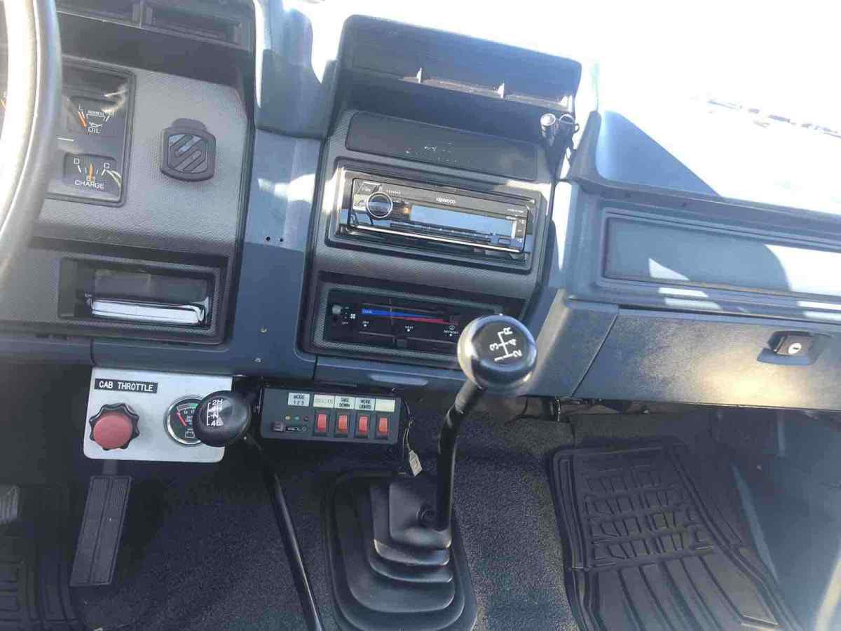 1986 White Ford F-350 Pickup