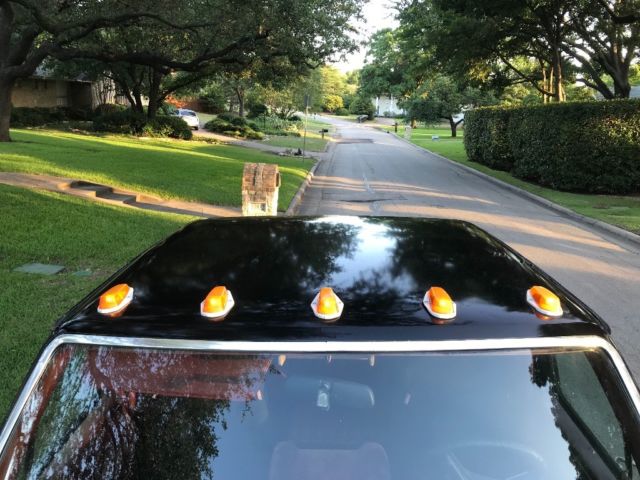 1986 Black Ford F-250 Extended Cab Pickup