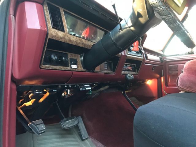 1986 Black Ford F-250 Extended Cab Pickup