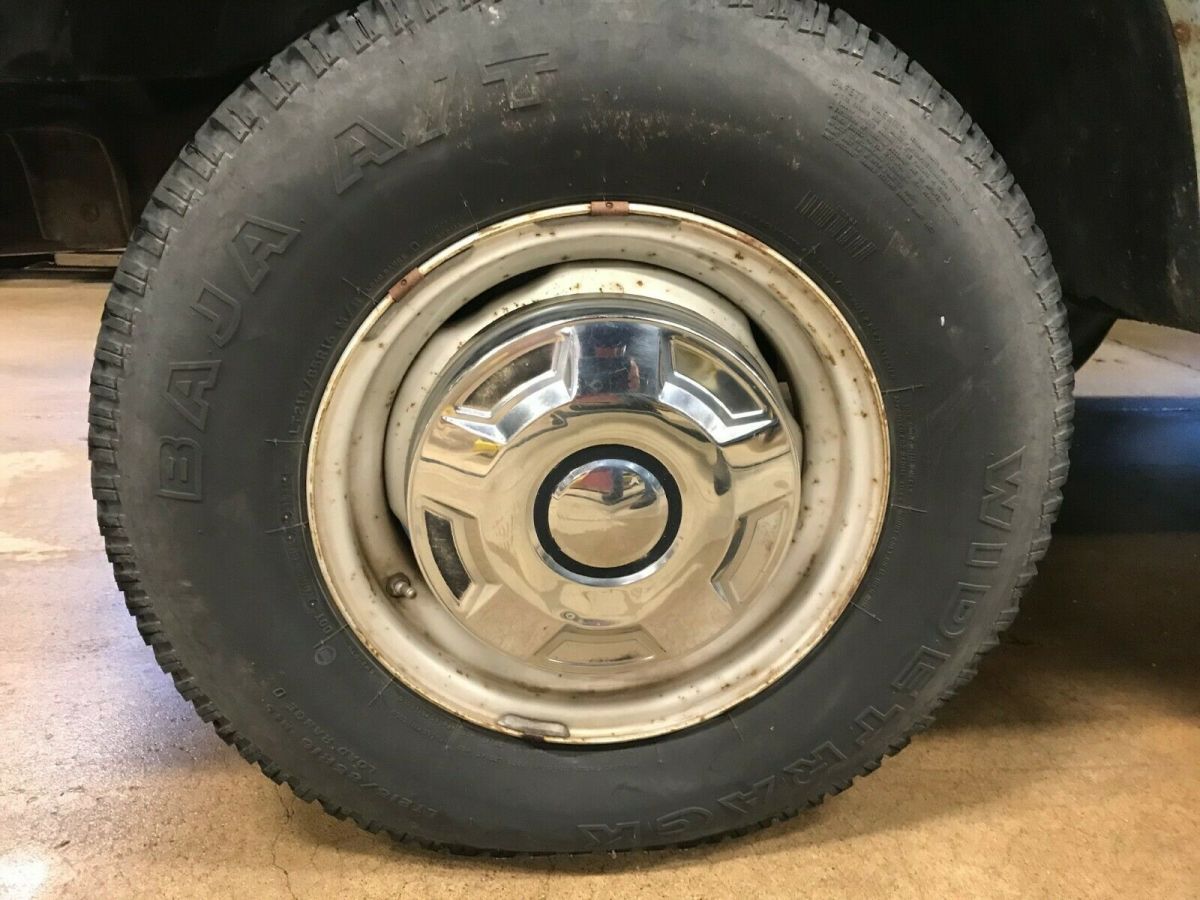 1986 White Ford F-250