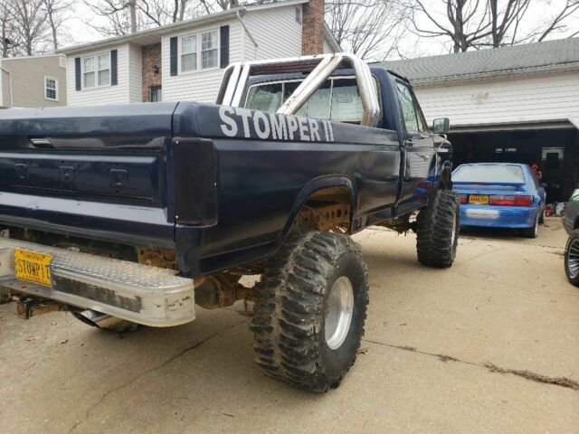 1986 Blue Ford F-350 Standard Cab Pickup