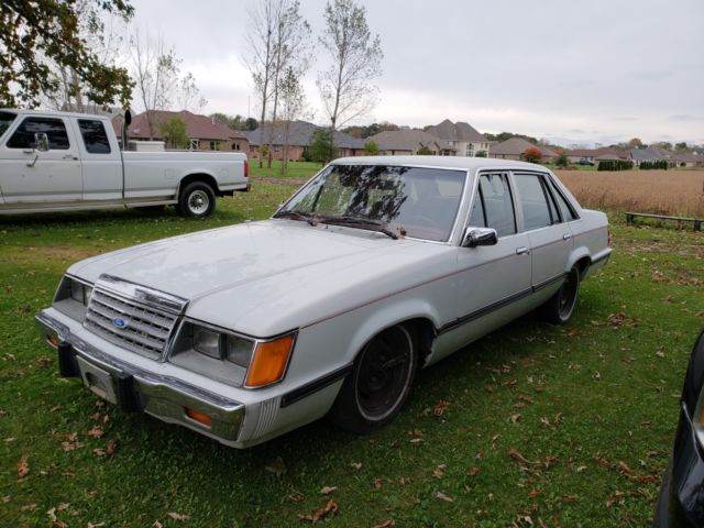 1986 Ford LTD