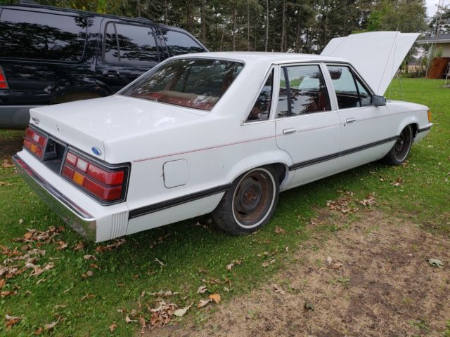 1986 Ford LTD