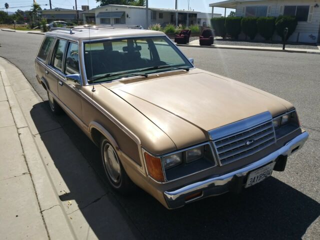 1986 Beige /  Tan Ford LTD Wagon