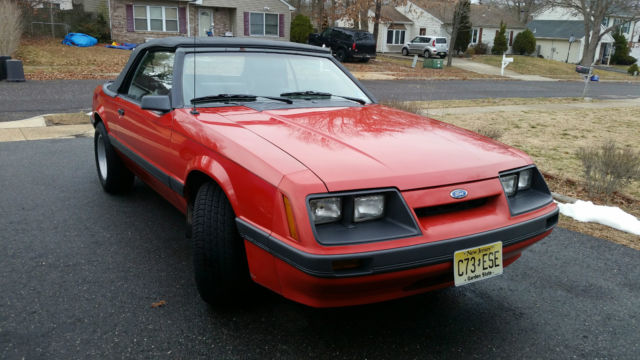 1986 Red Ford Mustang 2 Door