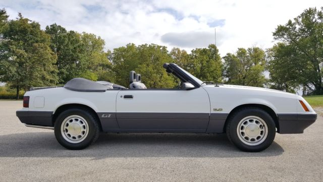 1986 White Ford Mustang Convertible