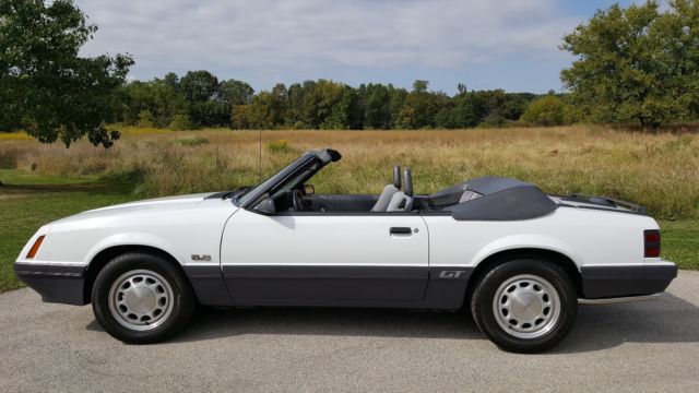 1986 White Ford Mustang Convertible
